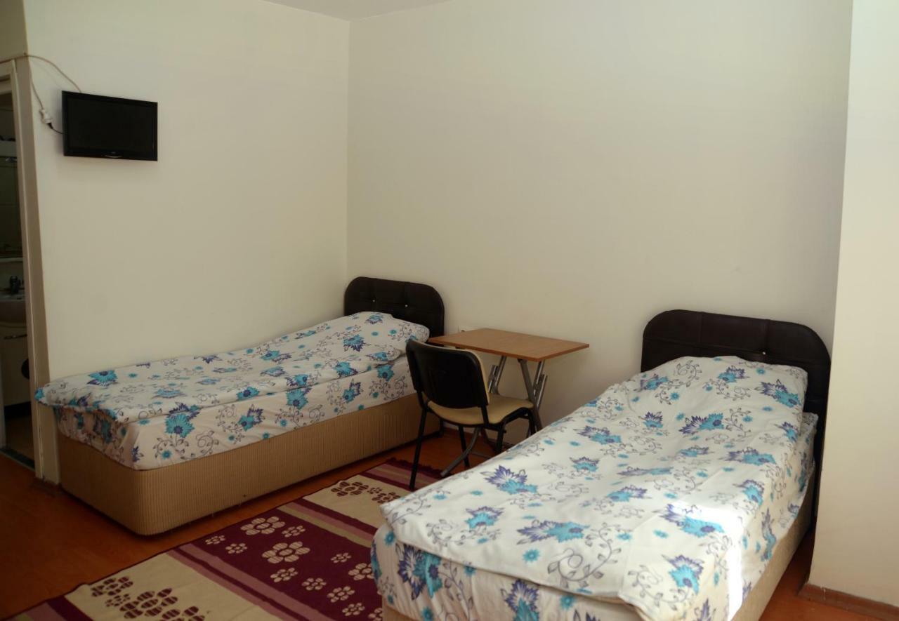 Vatan Yurt Hostel Istanbul Eksteriør bilde